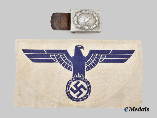germany,_wehrmacht._a_pair_of_uniform_insignia___m_n_c8331