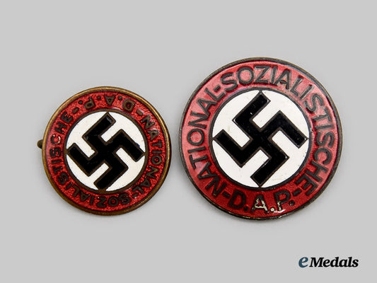 germany,_n_s_d_a_p._a_pair_of_membership_badges___m_n_c8347