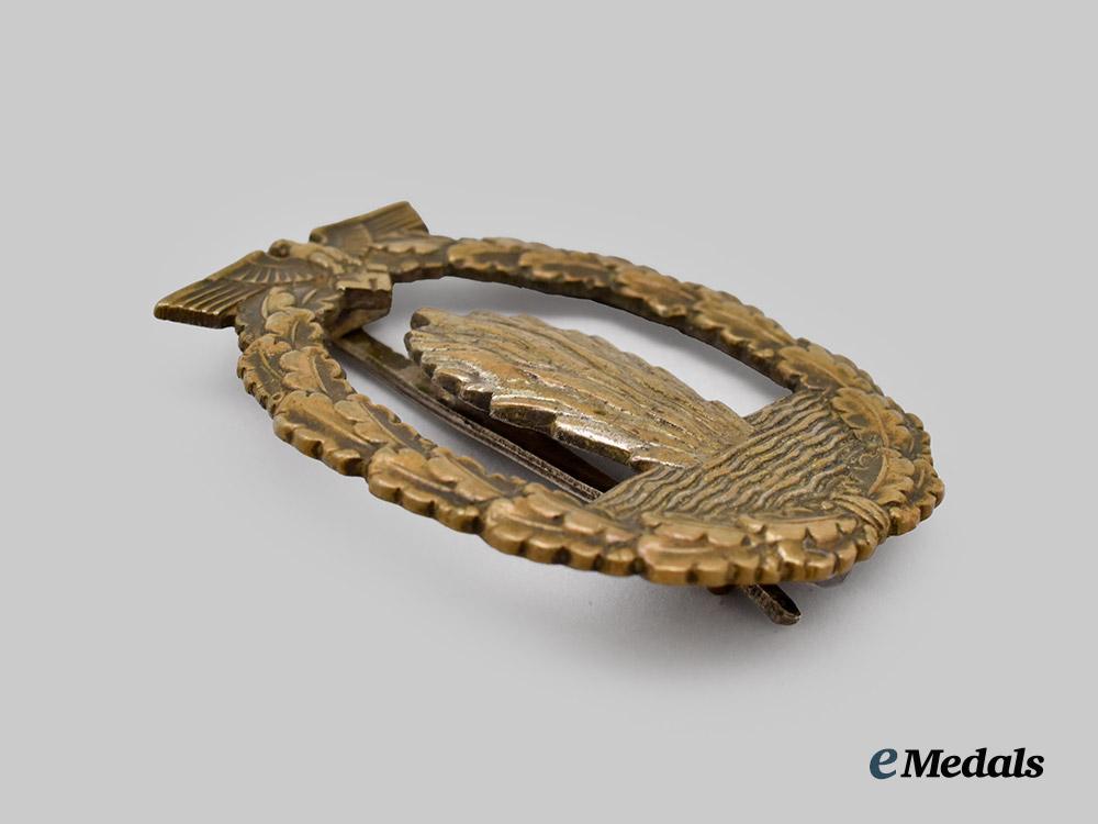 germany,_kriegsmarine._a_minesweeper_war_badge,_by_c._e._juncker___m_n_c8351