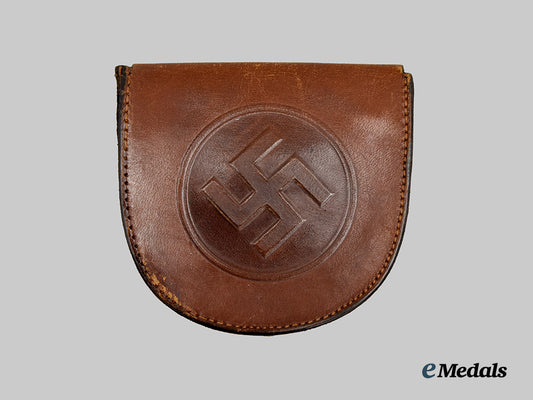 germany,_third_reich._a_leather_coin_pouch,_with_currency___m_n_c8369