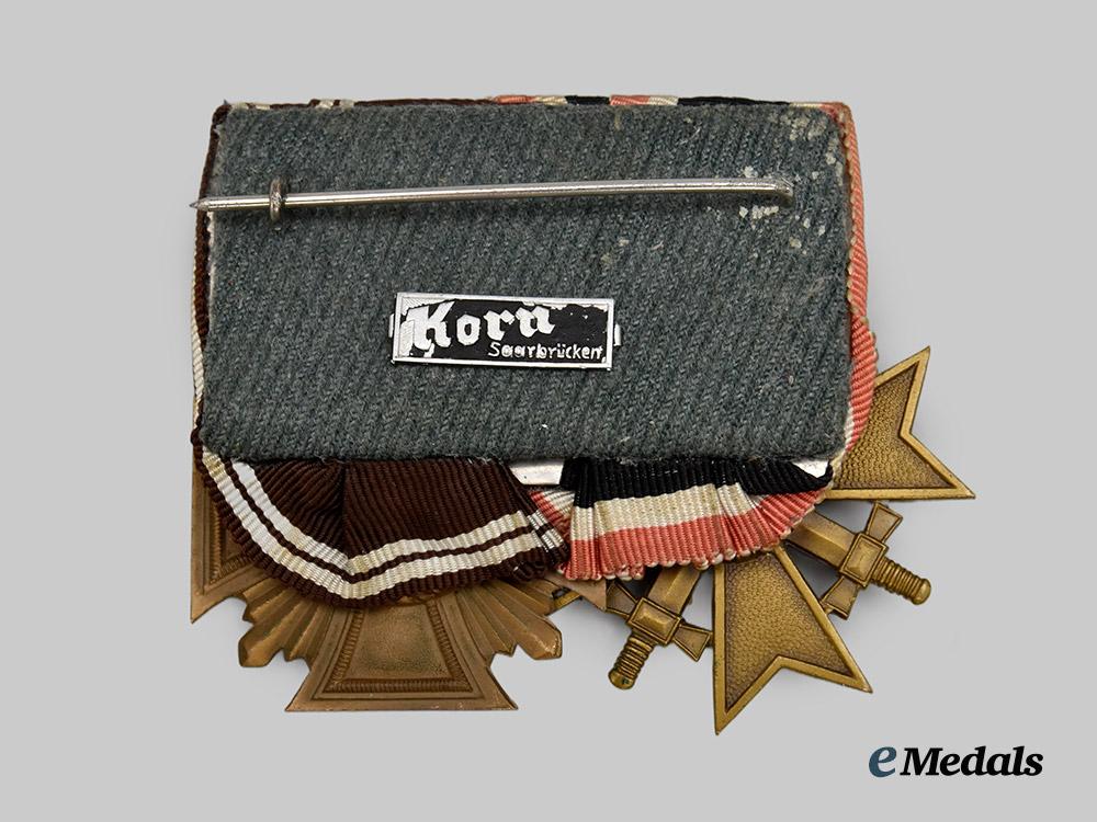 germany,_third_reich._a_medal_bar_for_second_world_war_and_n_s_d_a_p_service___m_n_c8371