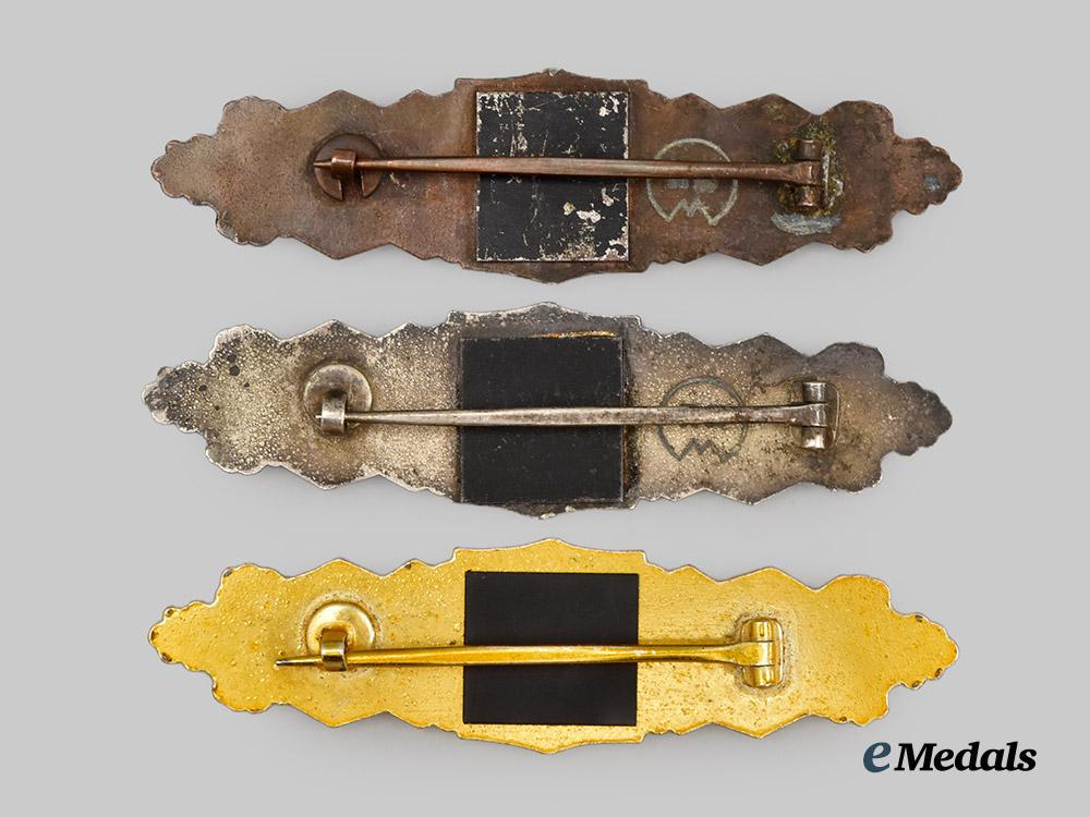 germany,_federal_republic._a_complete_set_of_close_combat_clasps(_gold,_silver,_bronze_grades),_by_rudolf_souval,_exhibition_examples,_c.1970___m_n_c8381