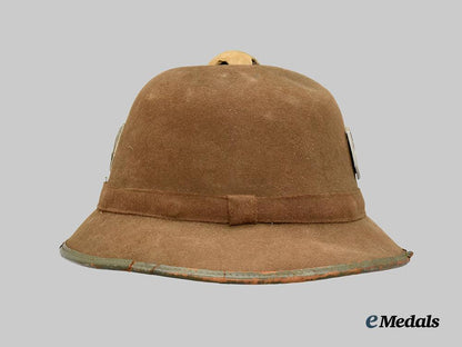 germany,_heer._a_tropical_pith_helmet,_second_pattern,_by_j_t_a___m_n_c8390