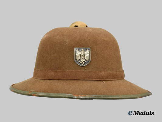 germany,_heer._a_tropical_pith_helmet,_second_pattern,_by_j_t_a___m_n_c8392