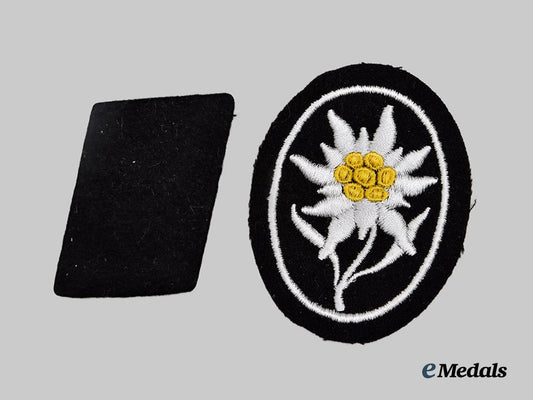 germany,_s_s._a_pair_of_waffen-_s_s_uniform_insignia___m_n_c8401