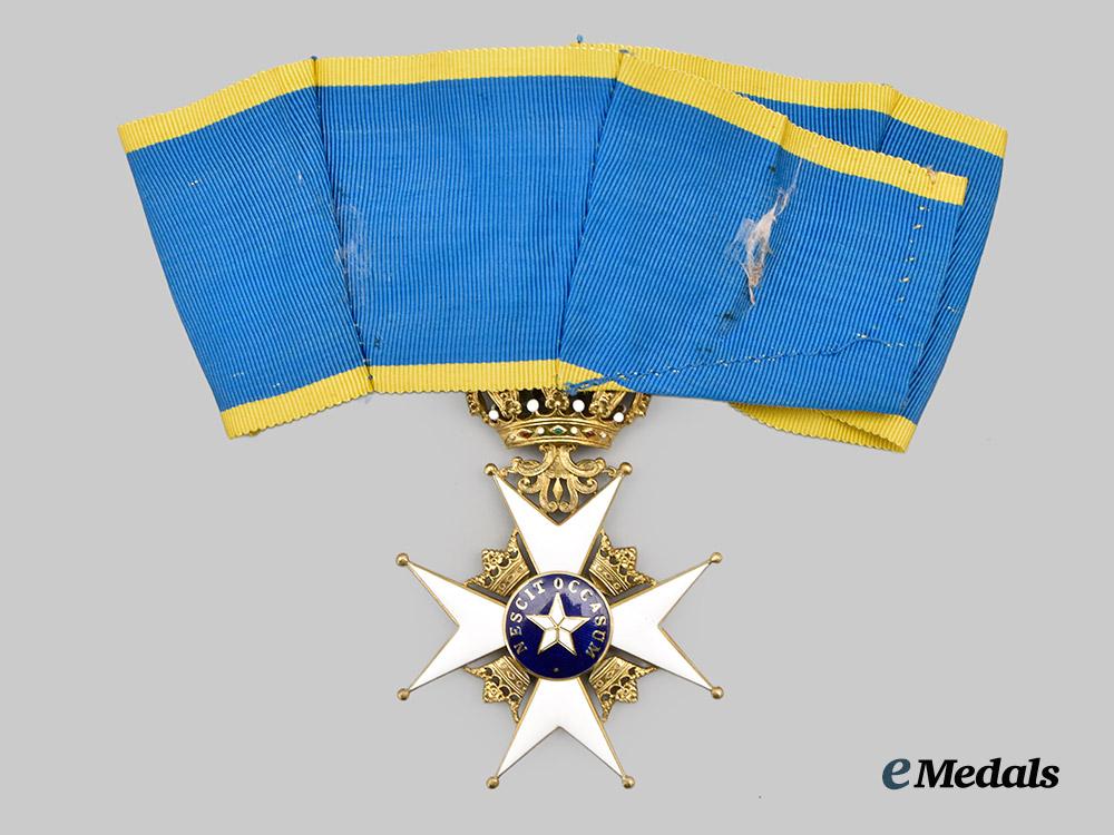 sweden,_kingdom._an_order_of_the_north_star,_commander_in_case,_by_c._f_carlman,_c.1975___m_n_c8407