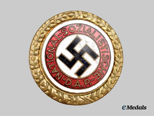 germany,_n_s_d_a_p._a_golden_party_badge,_number-_erased_example,_by_deschler&_sohn___m_n_c8414