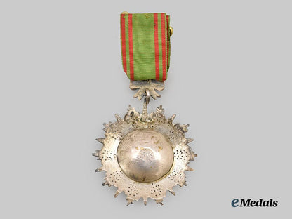 tunisia,_kingdom._an_order_of_the_glory,_fifth_class_knight_in_case___m_n_c8419