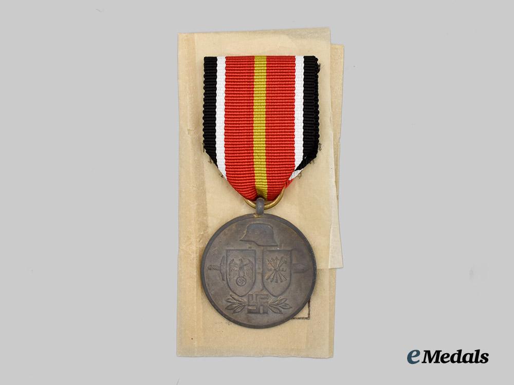 germany,_wehrmacht._a_spanish_volunteer_medal,_with_issue_package,_by_deschler&_sohn___m_n_c8419
