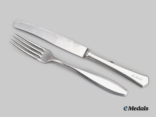 germany,_s_s._a_pair_of_mess_hall_cutlery___m_n_c8422
