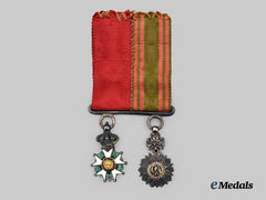 France, Third Republic. A Legion of Honour and Order of Glory Miniature Bar, c.1900