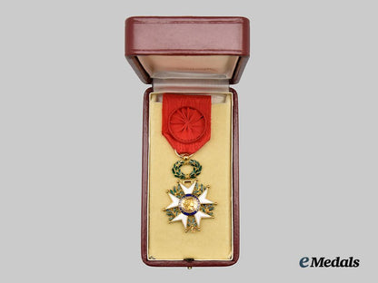 france,_i_i_i_republic._an_order_of_the_legion_of_honour_in_gold,_officer,_by_arthus_bertrand,_c.1920___m_n_c8446