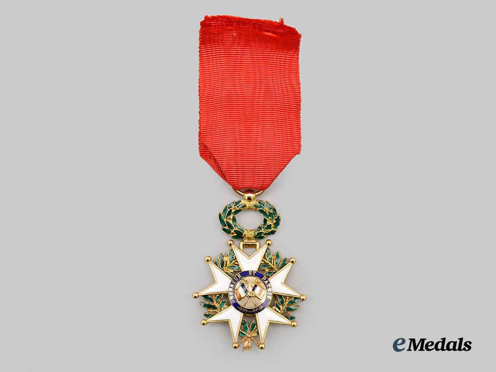 france,_i_i_i_republic._an_order_of_the_legion_of_honour_in_gold,_officer,_by_arthus_bertrand,_c.1920___m_n_c8451