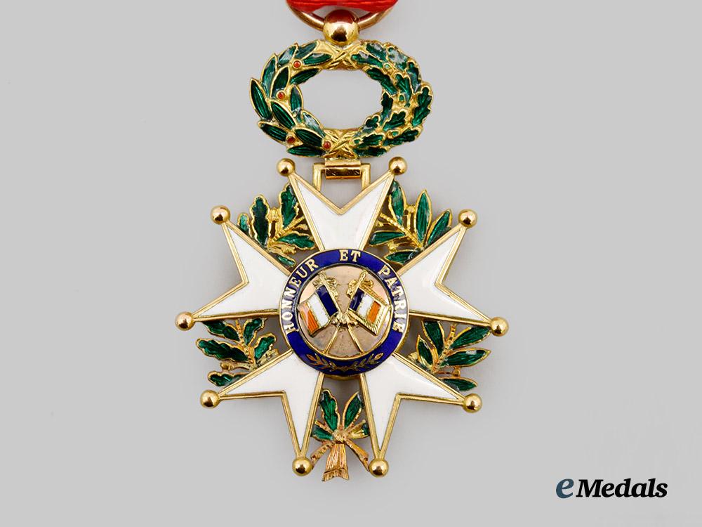 france,_i_i_i_republic._an_order_of_the_legion_of_honour_in_gold,_officer,_by_arthus_bertrand,_c.1920___m_n_c8452