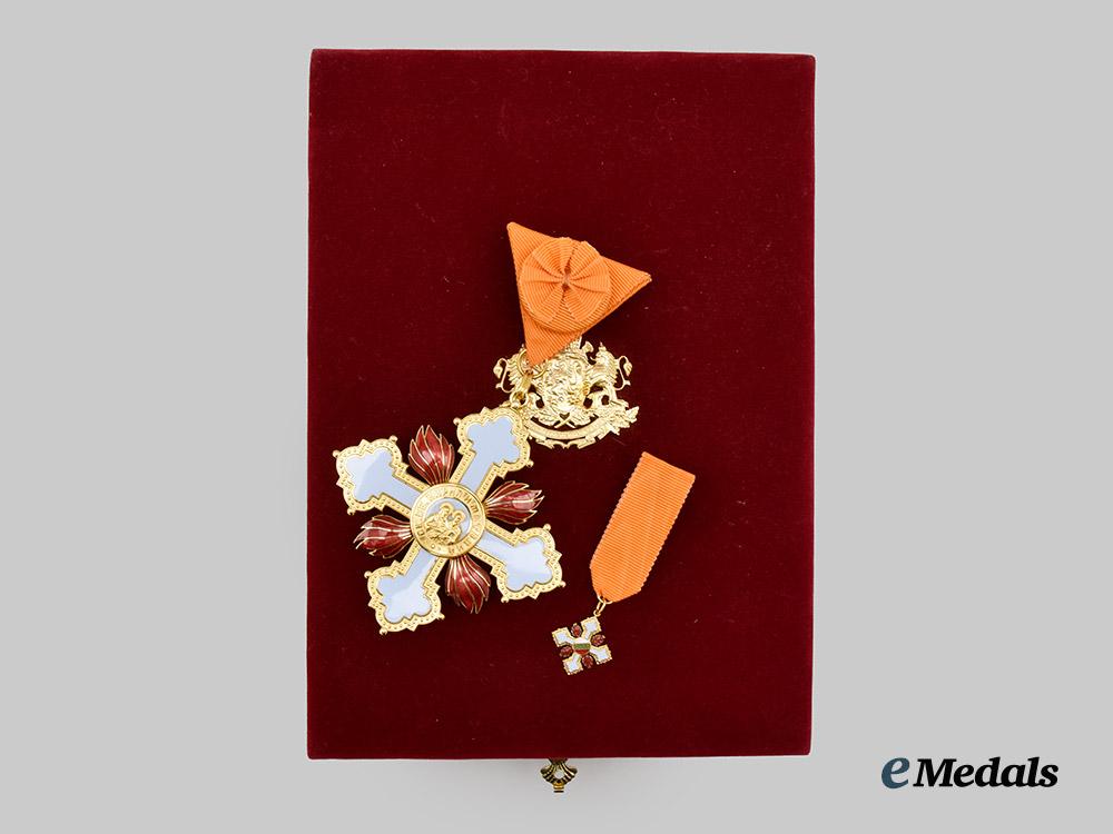 bulgaria,_republic._an_order_of_st._cyril_and_methodius_with_documents_to_luna_davidova,_actress_and_poet,_c.2005___m_n_c8486