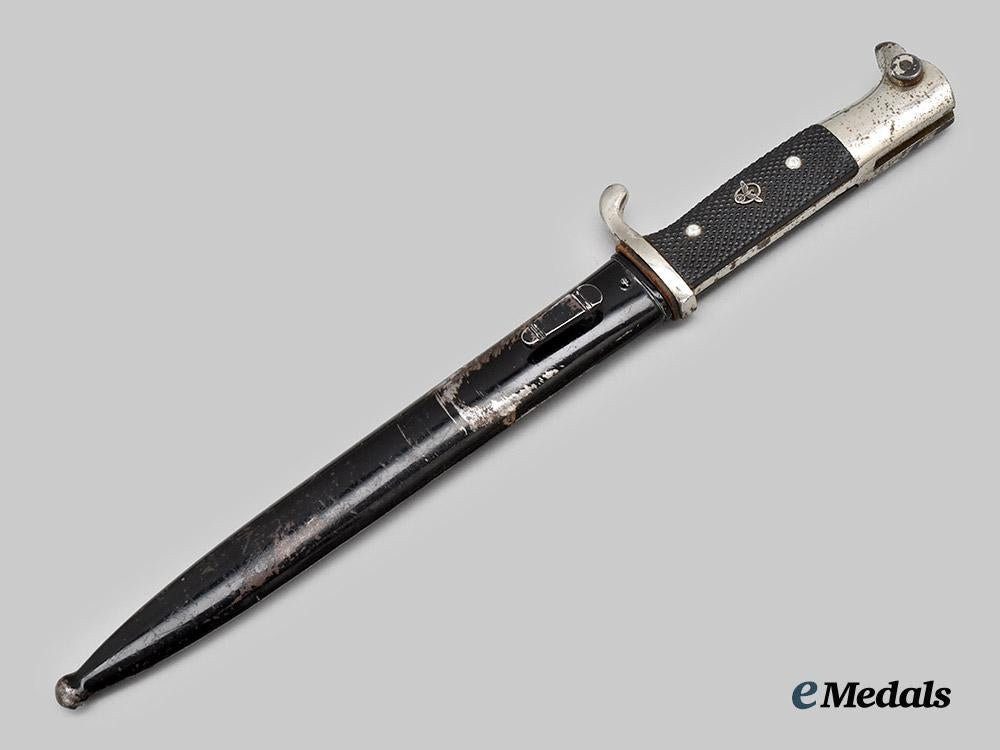 germany,_third_reich._a_pair_of_bayonets,_combat_and_parade_versions___m_n_c8555