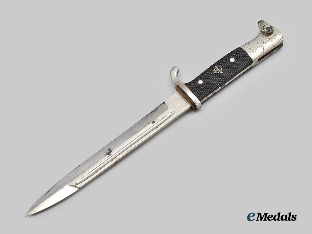germany,_third_reich._a_pair_of_bayonets,_combat_and_parade_versions___m_n_c8558