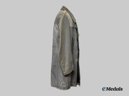 germany,_kriegsmarine._a_u-_boat_service_oberleutnant’s_leather_jacket,_owner-_attributed,_by_gustav_nitsch___m_n_c8580