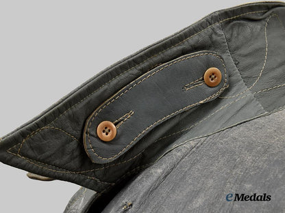 germany,_kriegsmarine._a_u-_boat_service_oberleutnant’s_leather_jacket,_owner-_attributed,_by_gustav_nitsch___m_n_c8585