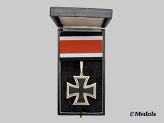 Germany, Federal Republic. A Knight’s Cross of the Iron Cross, Exhibition Example with Case by Steinhauer & Lück, c. 1960