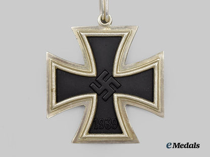 germany,_federal_republic._a_knight’s_cross_of_the_iron_cross,_exhibition_example_with_case_by_steinhauer&_lück,_c.1960___m_n_c8612