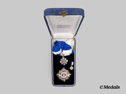 nicaragua,_republic._an_order_of_cultural_independence“_rubén_darío”,_grand_cross_set_i_class,_c.1960___m_n_c8620