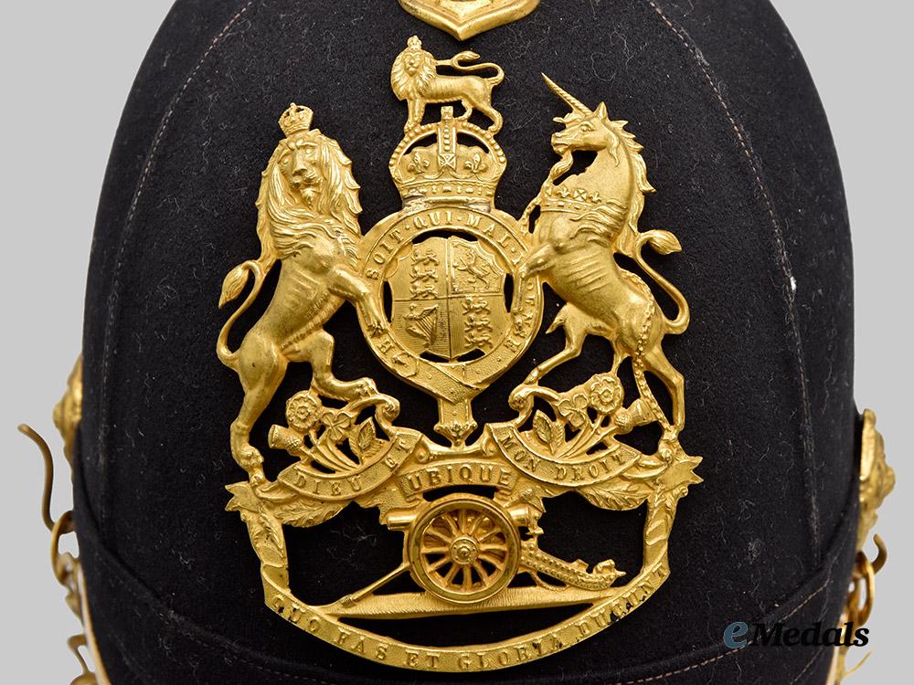 united_kingdom._a_royal_field_artillery_home_service_helmet&_carry_case_to_a._wighton___m_n_c8624