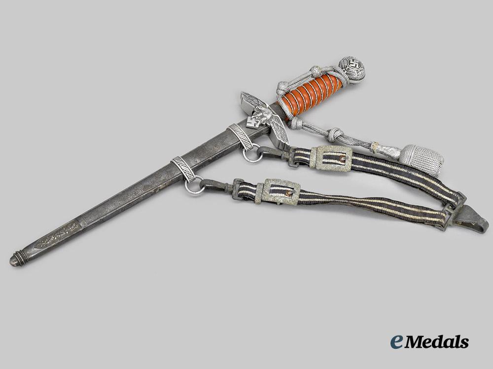germany,_luftwaffe._an_officer’s_dress_dagger,_with_hanger,_by_weyersberg,_kirschbaum&_cie___m_n_c8629