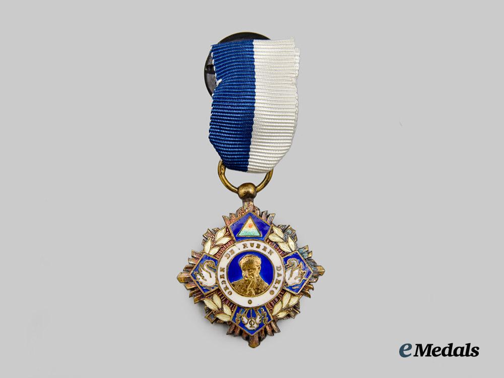 nicaragua,_republic._an_order_of_cultural_independence“_rubén_darío”,_grand_cross_set_i_class,_c.1960___m_n_c8633