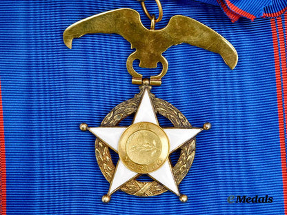 chile,_republic._an_order_of_merit,_grand_cross_set_i._class,_type_v,_c.1950___m_n_c8642