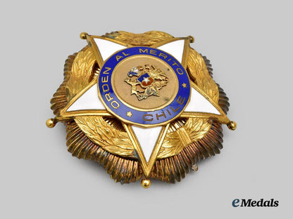 chile,_republic._an_order_of_merit,_grand_cross_set_i._class,_type_v,_c.1950___m_n_c8644