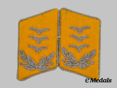 Germany, Air Force. An Unissued Matching Pair of Luftwaffe Hauptmann Collar Tabs