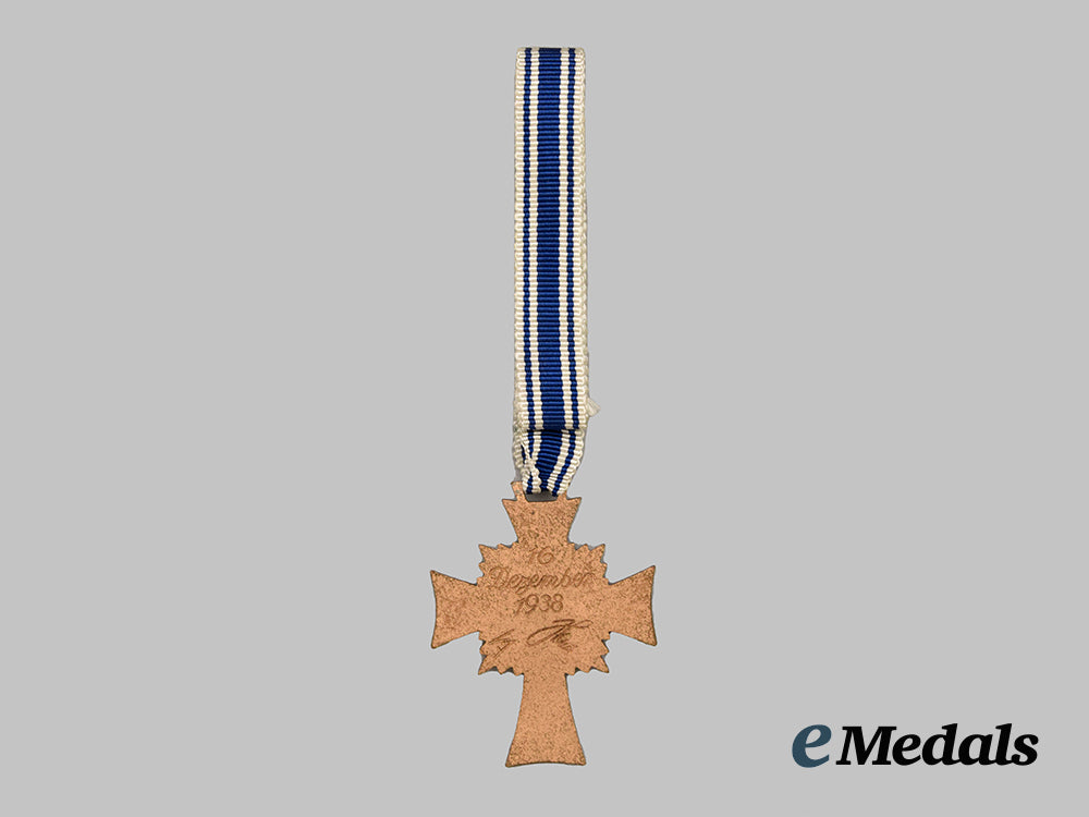 germany,_third_reich._an_honour_cross_of_the_german_mother,_in_bronze,_with_its_packet_of_issue_by_gottlieb_friedrich_keck&_sohn___m_n_c8681