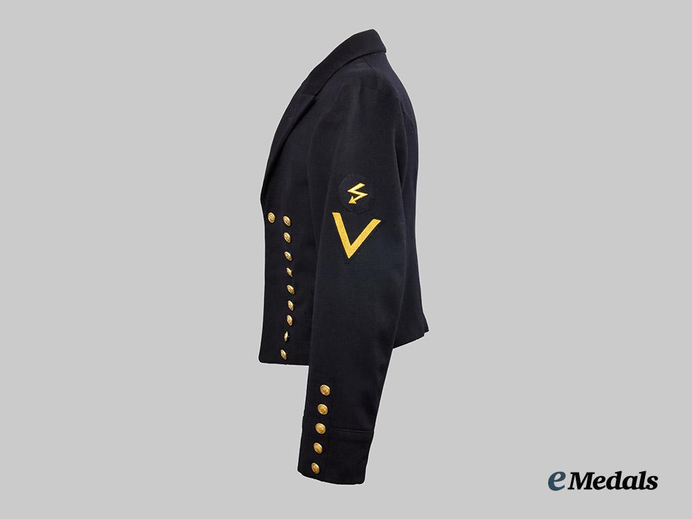germany,_kriegsmarine._a_mint_gefreiter’s_parade_jacket,_with_bekleidungsamt_kiel_mark,_c.1939___m_n_c8689