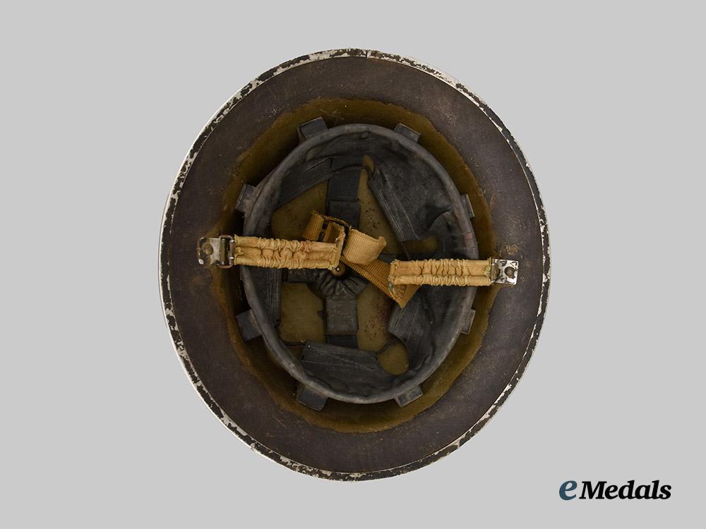 canada,_commonwealth._a_royal_canadian_ordnance_corps_m_k_i_i_helmet___m_n_c8701