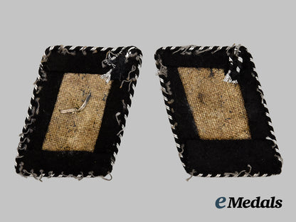 germany,_s_s._a_pair_of_matching_s_s-_totenkopfverbände_unterscharführer_collar_tabs___m_n_c8701