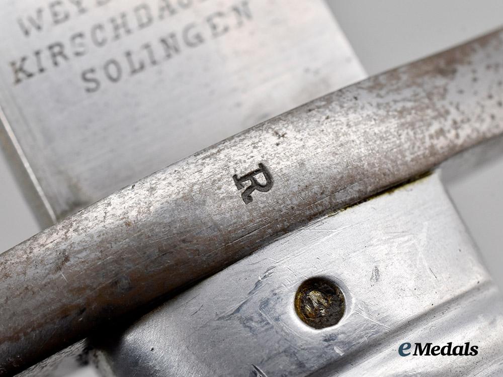 argentina,_republic._a_mauser_m1891_bayonet,_by_weyersberg,_kirschbaum&_cie___m_n_c8758