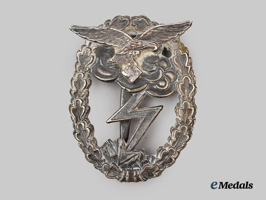 germany,_luftwaffe._a_ground_assault_badge,_by_rudolf_karneth___m_n_c8762