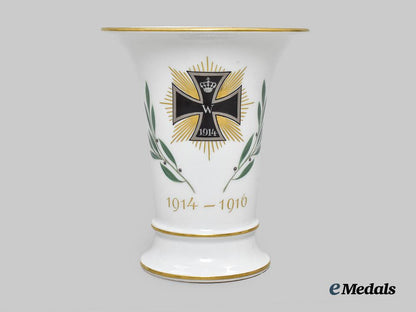 germany,_imperial._a_first_world_war_patriotic_vase,_by_meissen_porcelain___m_n_c8763-_recovered