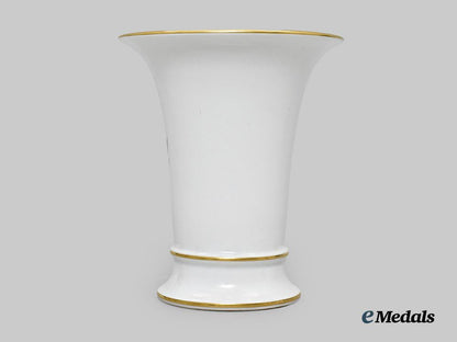 germany,_imperial._a_first_world_war_patriotic_vase,_by_meissen_porcelain___m_n_c8765-_recovered