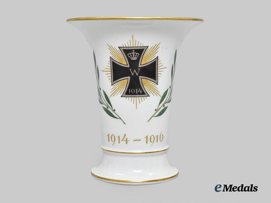 germany,_imperial._a_first_world_war_patriotic_vase,_by_meissen_porcelain___m_n_c8772-_recovered