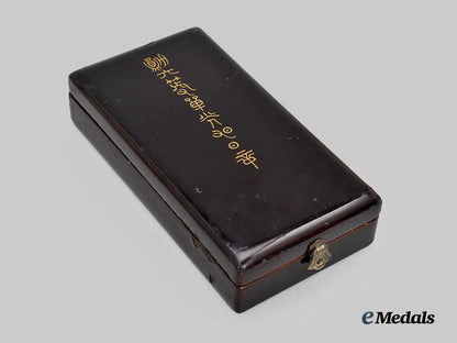 japan,_imperial._an_order_of_the_rising_sun,_v_class_in_case___m_n_c8772