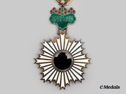 japan,_imperial._an_order_of_the_rising_sun,_v_class_in_case___m_n_c8778