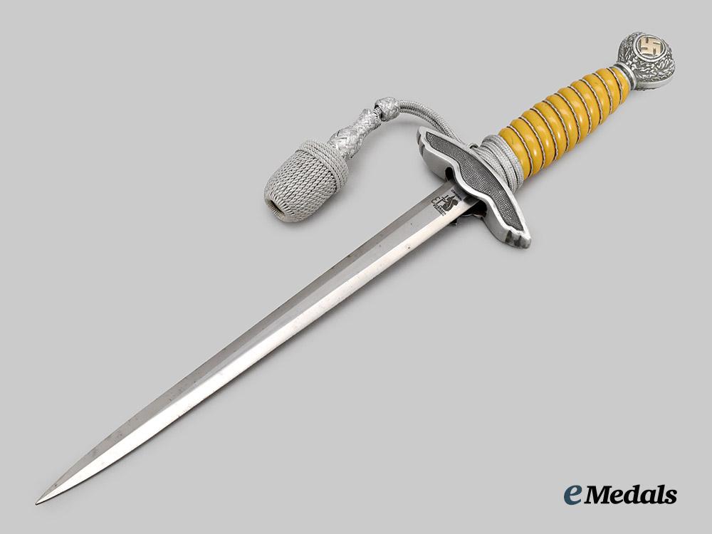 germany,_luftwaffe._an_officer’s_dress_dagger,_with_hanger,_by_carl_eickhorn___m_n_c8779