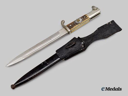 germany,_ordnungspolizei._a_dress_bayonet,_mountain_police_issue,_by_carl_eickhorn___m_n_c8789