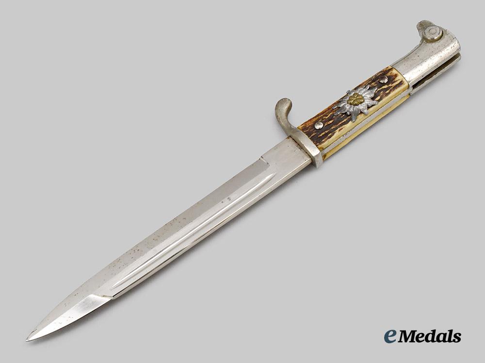 germany,_ordnungspolizei._a_dress_bayonet,_mountain_police_issue,_by_carl_eickhorn___m_n_c8790