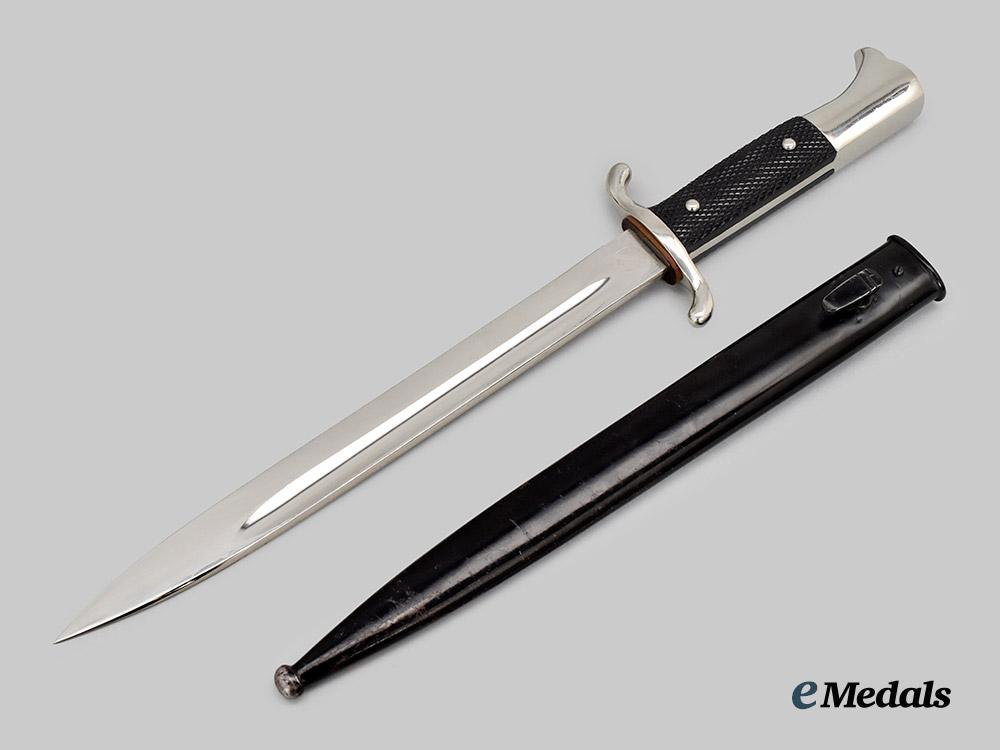 germany,_ordnungspolizei._a_feuerschutzpolizei_n_c_o’s_dress_bayonet,_by_e.&_f._hörster___m_n_c8801