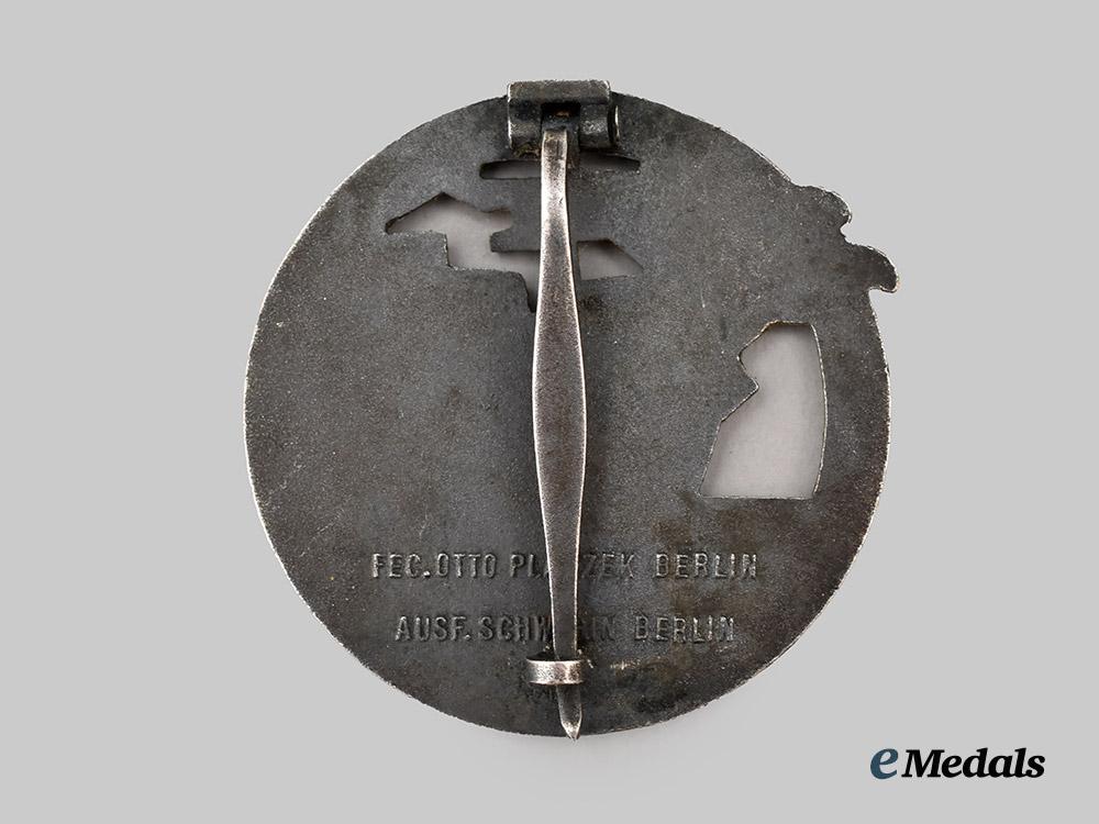 germany,_kriegsmarine._a_blockade_runner_badge,_by_schwerin___m_n_c8811