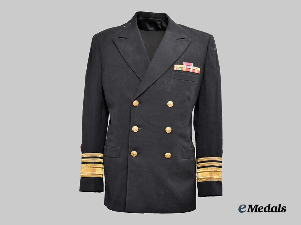 united_states._the_service_uniform_attributed_to_vice_admiral_donald_mc_gregor_morrison,_u_s_c_g___m_n_c8812