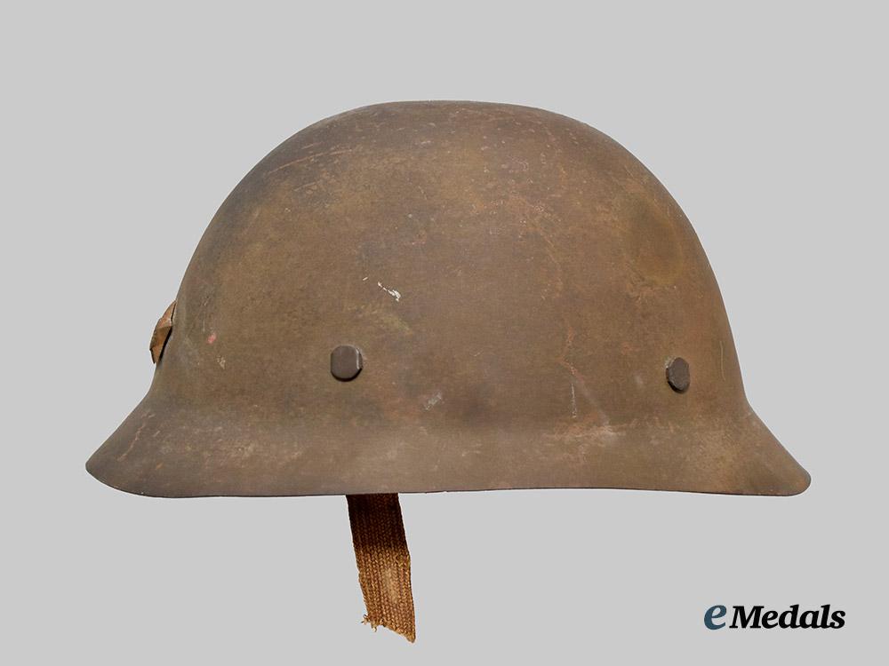 japan,_empire._a_t90_civil_defense_helmet,_c.1943___m_n_c8818